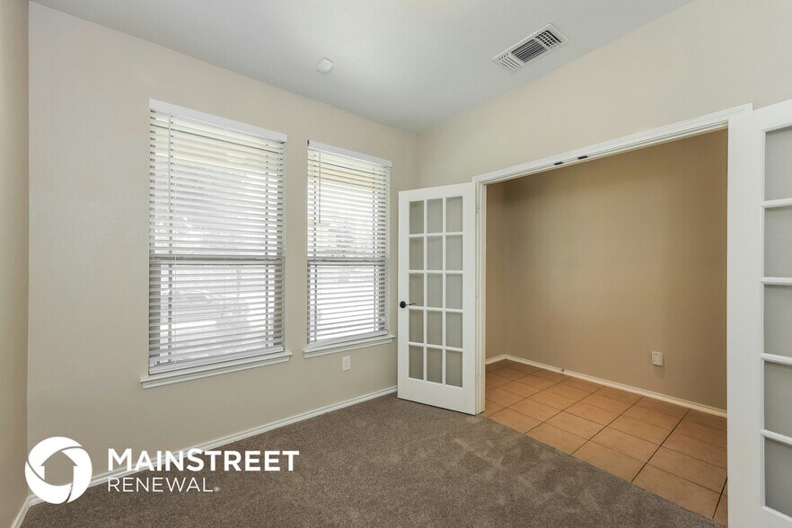 Building Photo - 14115 Caprese Hill