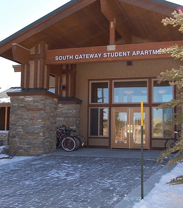 Primary Photo - South Gateway Student Apartments