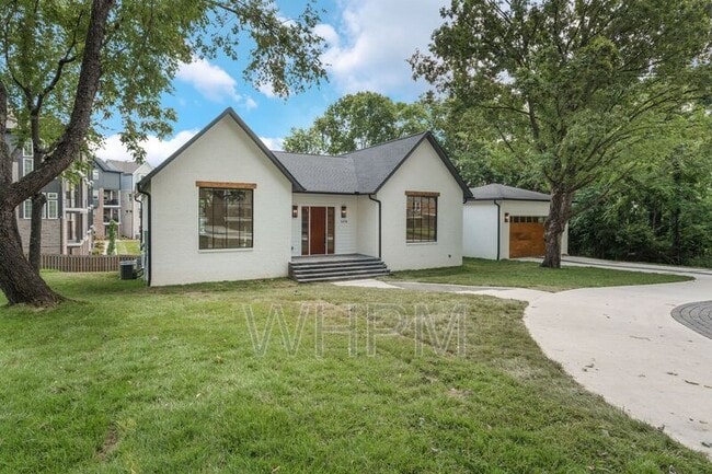 Building Photo - 541 Skyview Dr