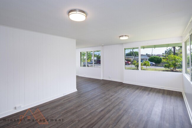 Building Photo - 106 N Kainalu Dr