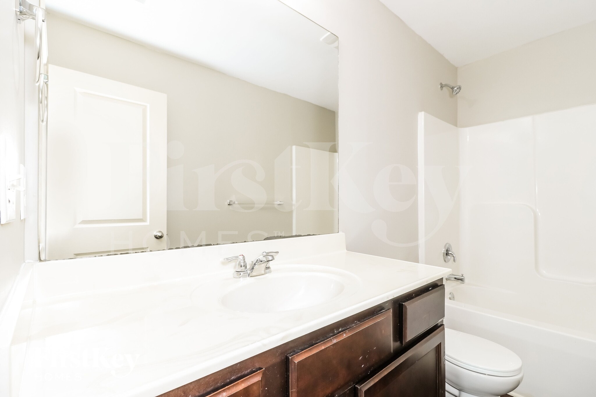 Building Photo - 639 Independence Ave