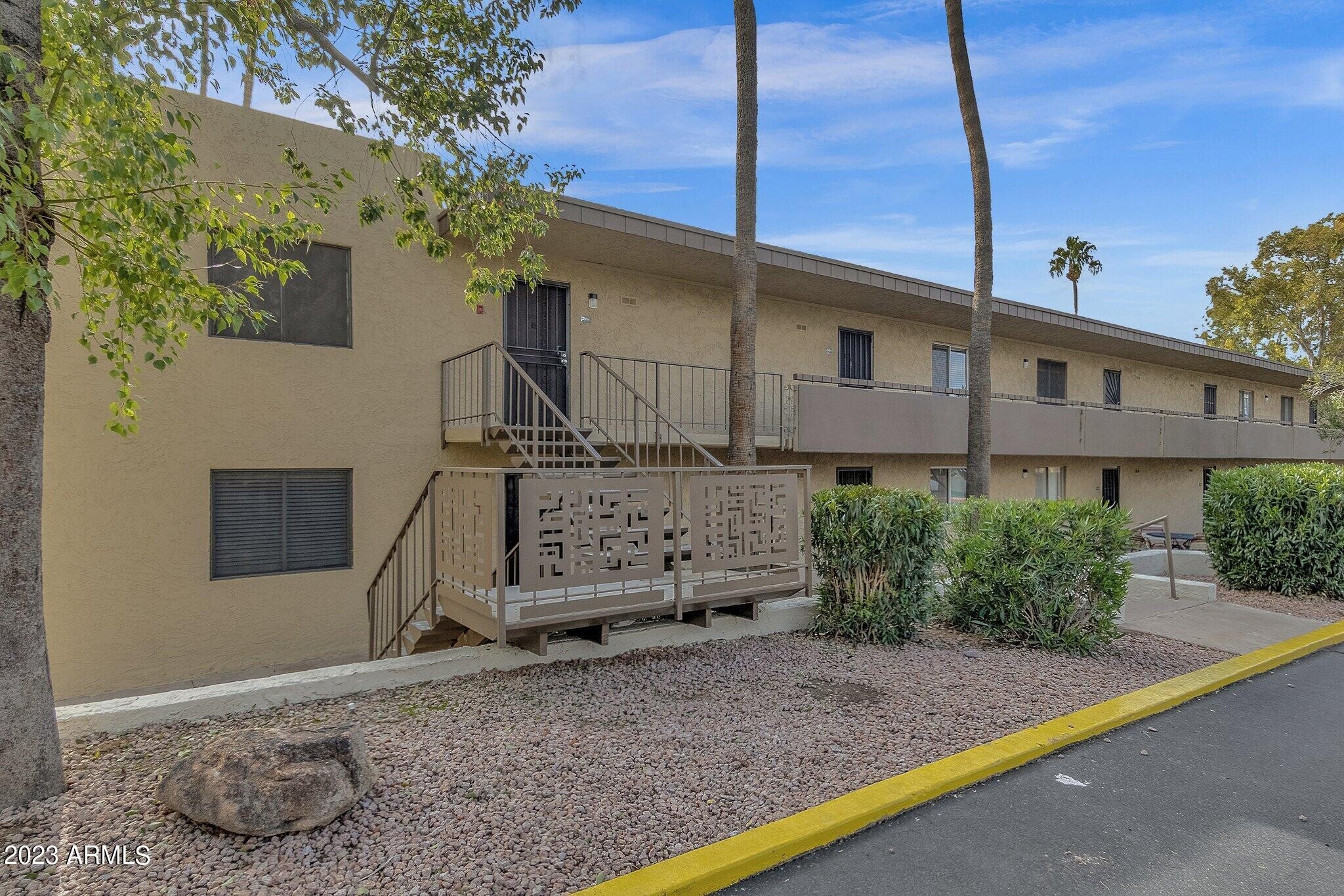 Building Photo - 7625 E Camelback Rd