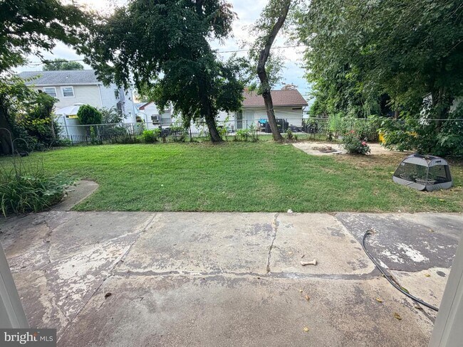 Building Photo - 129 Pheasant Ln