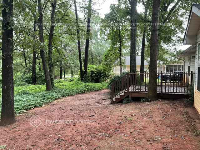 Building Photo - 225 Woodcrest Dr