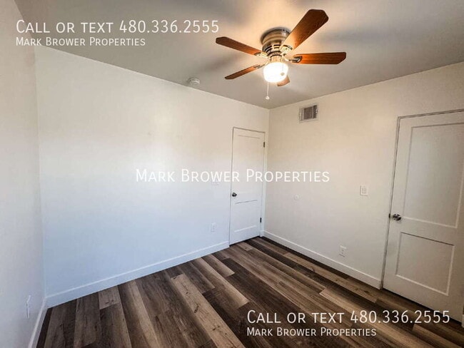 Building Photo - 2801 N 17th Pl