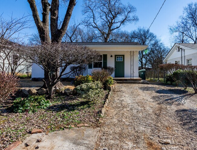 Building Photo - 3312 Tarlton Ave