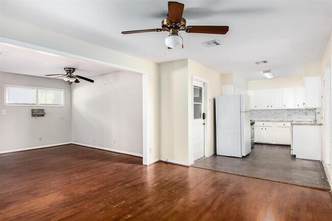 Building Photo - 5538 Pagewood Ln