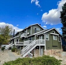 Building Photo - 3075 Broadway St