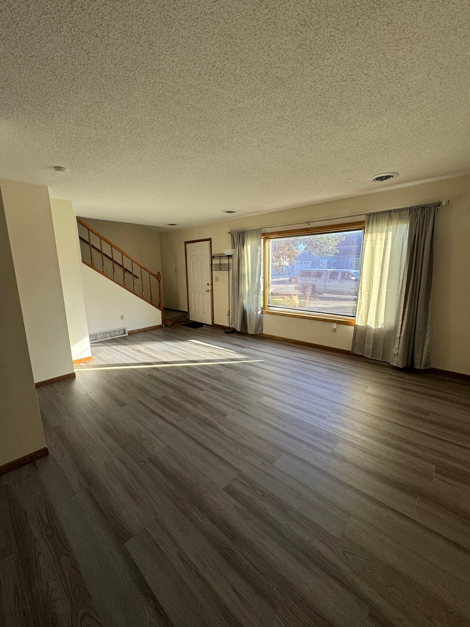 Living area - 287 Orrin St