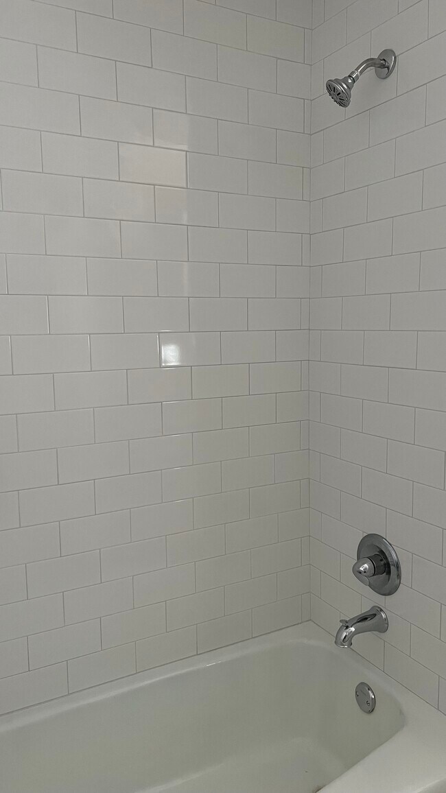 Building Photo - 6512 Garwood Rd