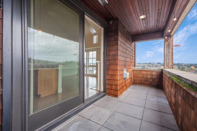 Building Photo - SECR - 470 Second Street (Residential)