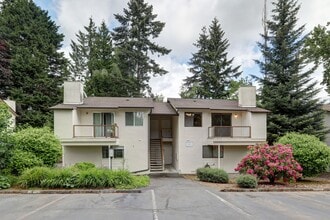 Building Photo - Top floor 2 bedroom 2 bath condo in Kirkland