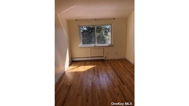 Building Photo - 206-34 45th Rd