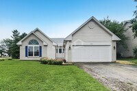 Building Photo - 546 Lakeview Dr