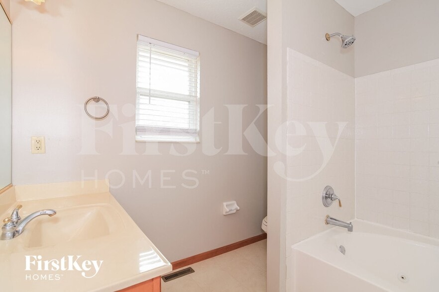 Building Photo - 3025 Apple Knoll Ln