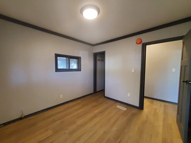 Building Photo - 2646 Reynolds St