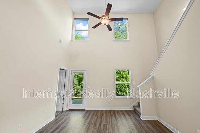 Building Photo - 1704 Bethel Ln