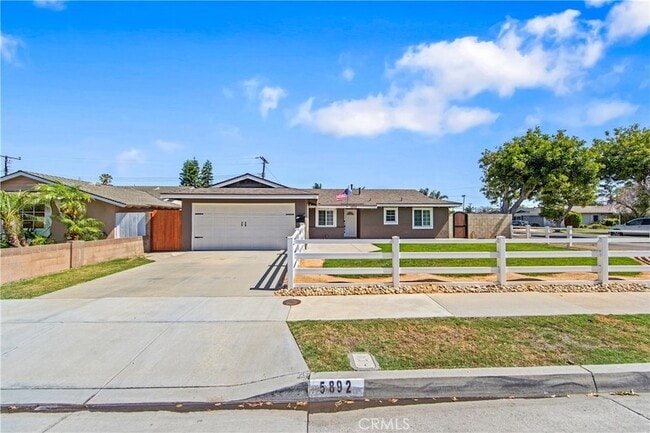 Primary Photo - 5892 Meadowlark Dr