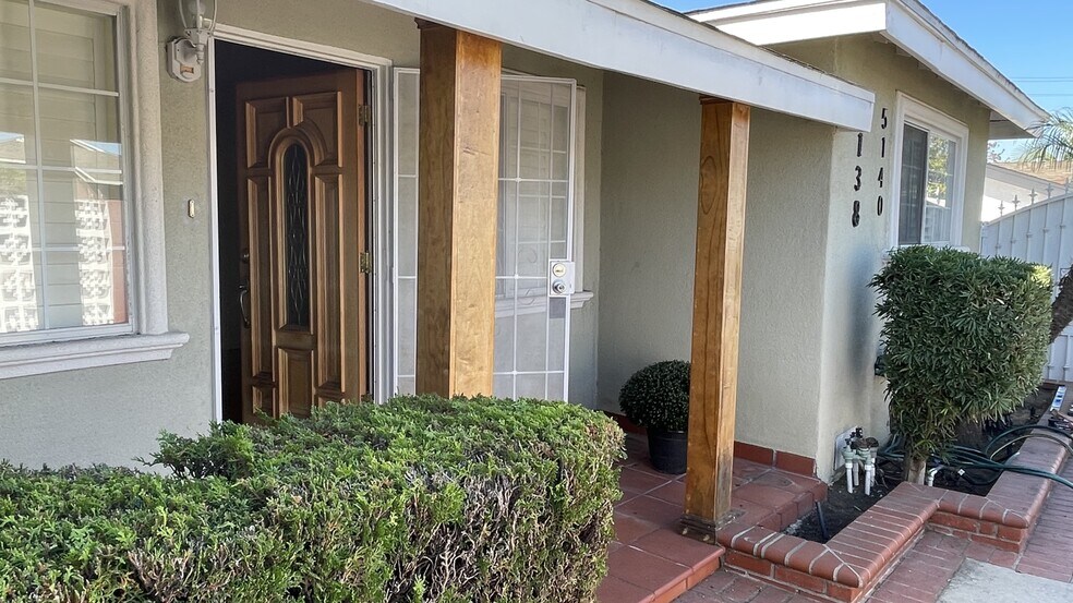 Building Photo - 5138 W 141st St