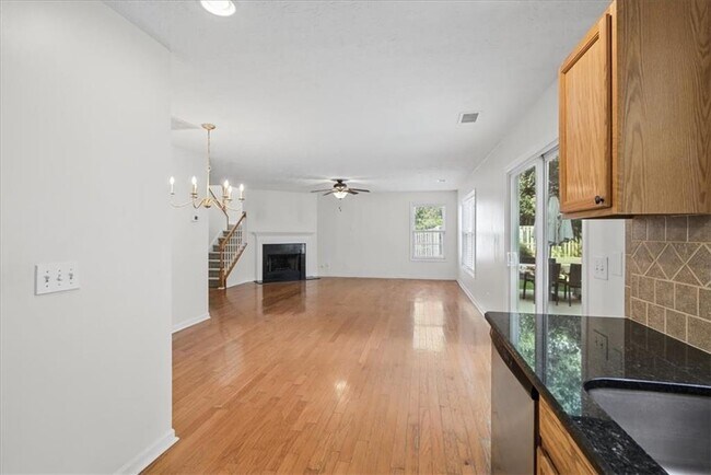 Building Photo - 506 Weatherstone Ct