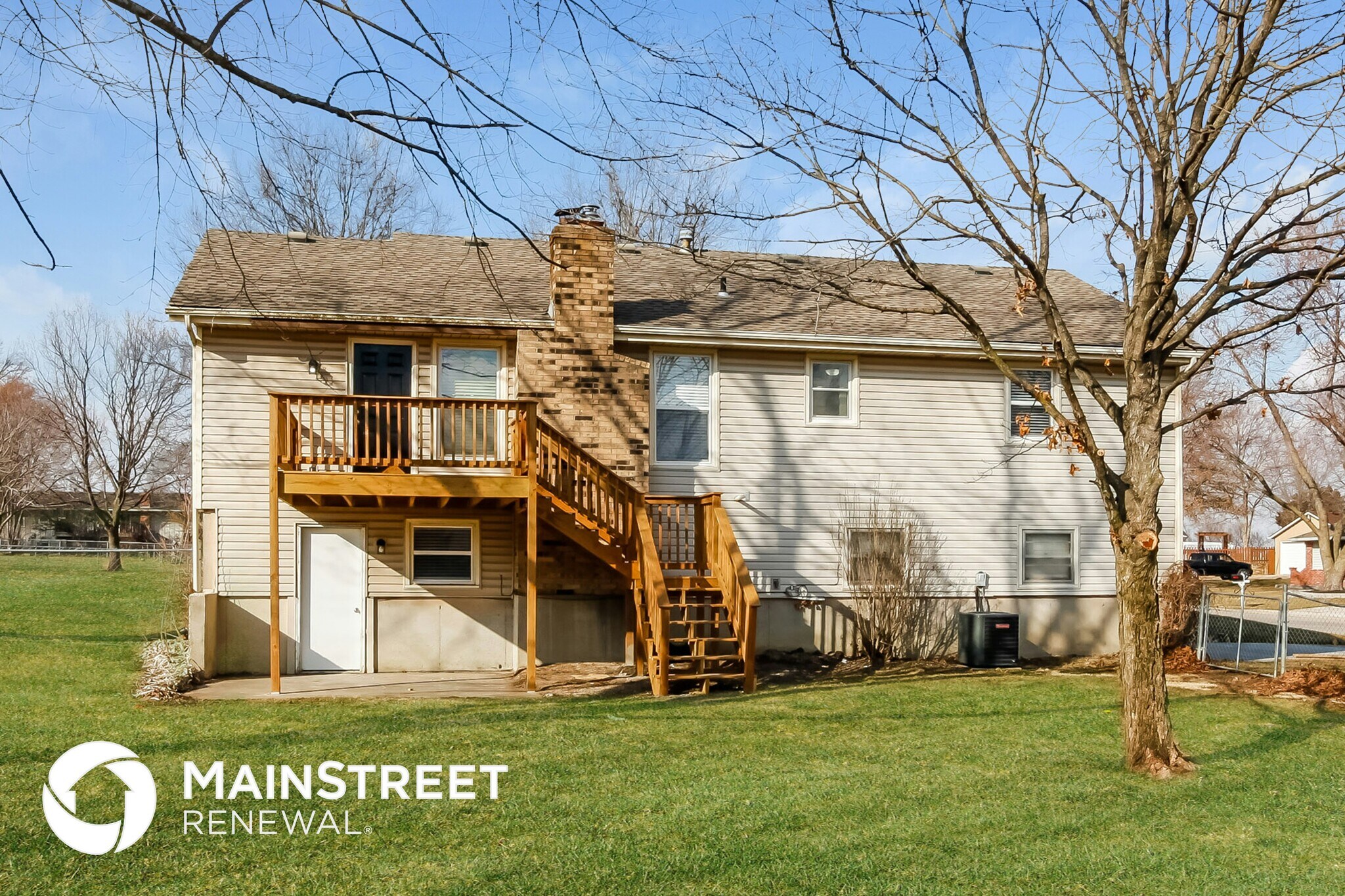 Building Photo - 612 Arena Dr