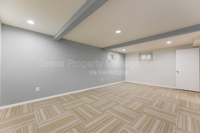 Building Photo - 1500 W 50th Ave