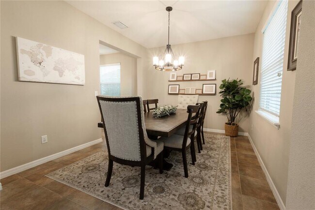 Building Photo - 6367 Golden Eye Glen