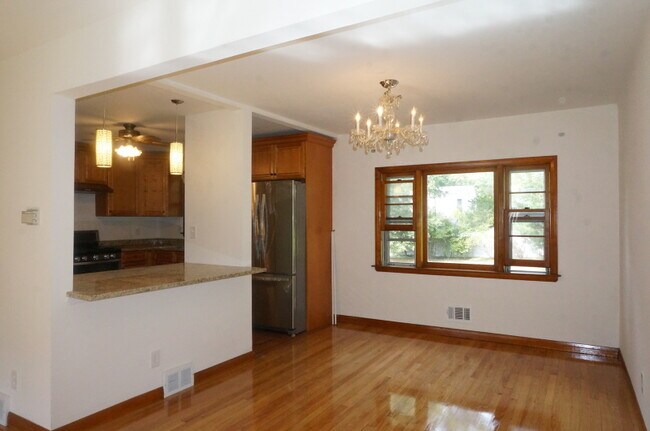 Building Photo - 28 Belmont Dr