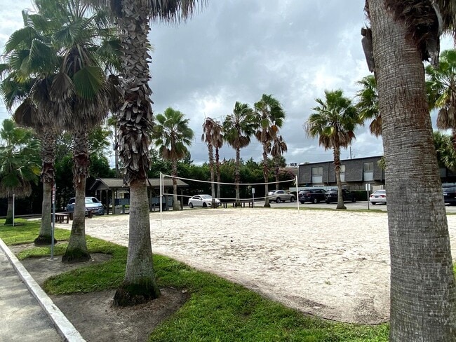 Building Photo - 1954 Conway Rd