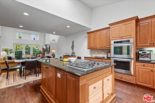 Building Photo - 1619 Artesia Blvd