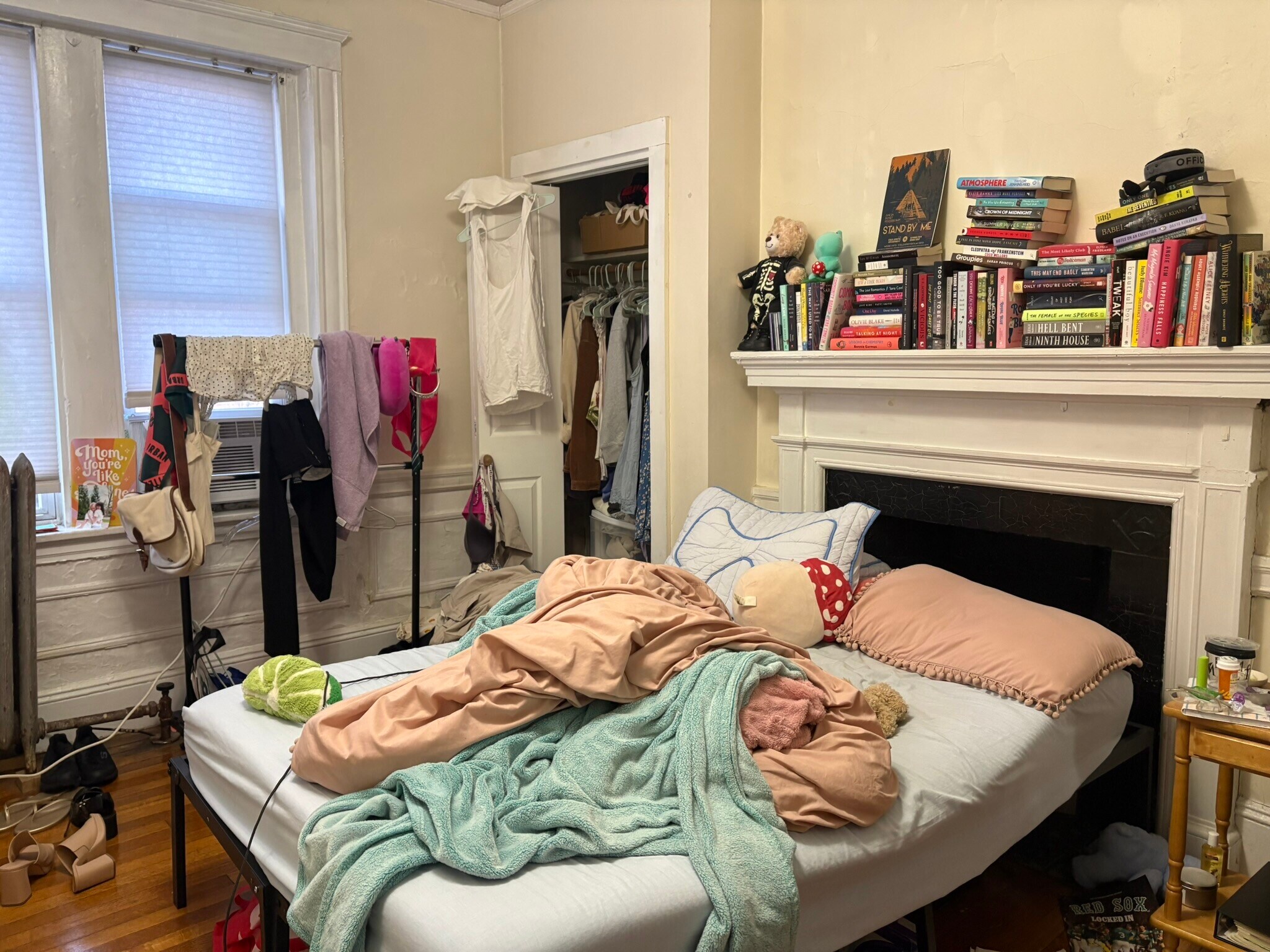 Building Photo - 56 Egmont St