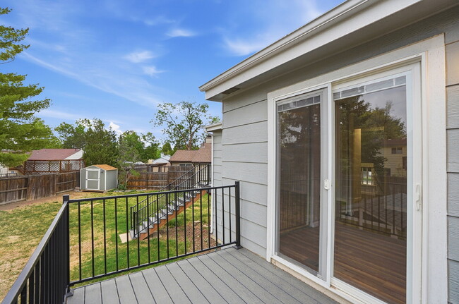 Building Photo - $2,895.95 - 3 Bed, 2 Bath Home in Arvada with Central AC, and Fenced in Yard!