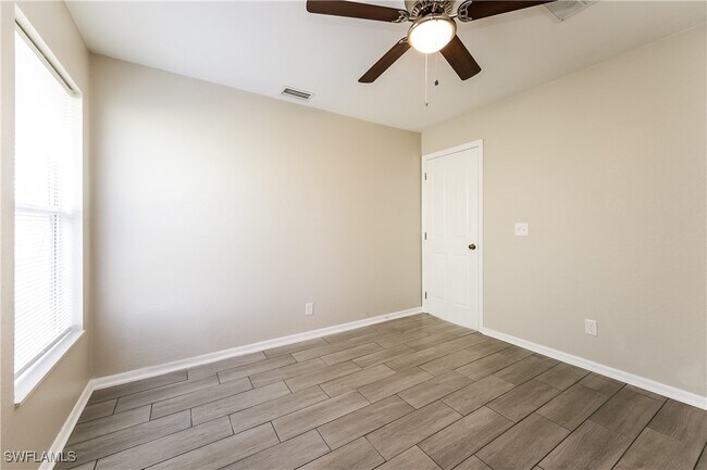 Building Photo - 2712 53rd St W