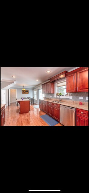 Building Photo - 927 S Charlotte St