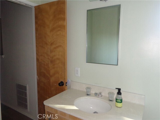 Building Photo - 210 Wylerhorn Dr