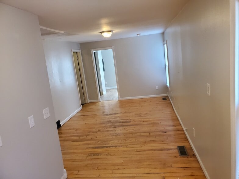 Living room - 327 E Church St