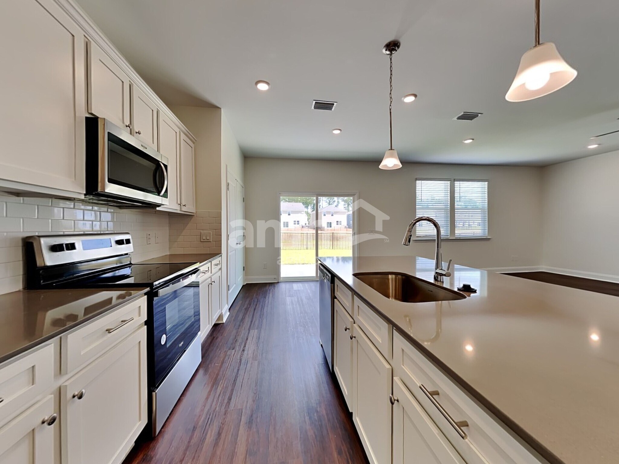 Building Photo - 538 Plumeria Ln