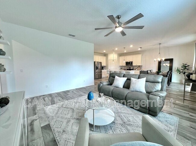 Building Photo - 17691 Passionflower Cir