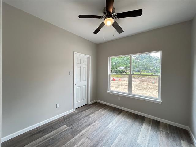 Building Photo - 921 Putman St