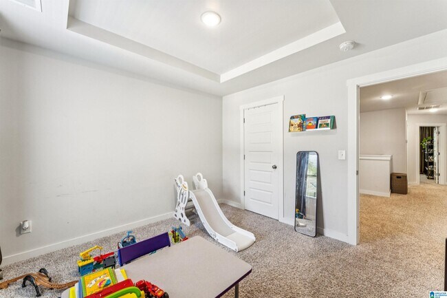 Building Photo - 501 Polo Way
