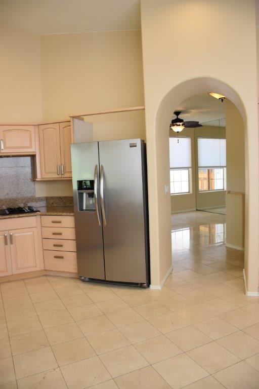 Building Photo - Gorgeous 4 bedroom single story home with ...