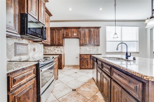 Building Photo - 3005 Guadalupe Dr