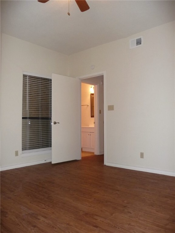 Bedroom two - 1910 Robbins Pl