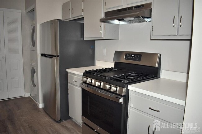 Building Photo - 3181 Cypress Ct