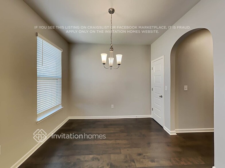 Building Photo - 2701 Trebek Ct