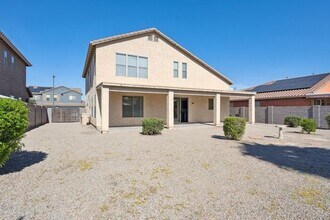 Building Photo - Stunning two-story in San Tan Valley