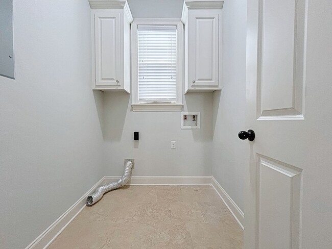 Building Photo - 4 Bedroom Home in The Preserve at Harveston