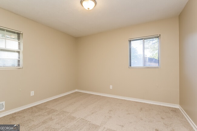 Building Photo - 8191 Dunellen Ln