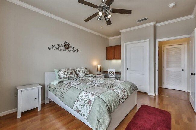 Building Photo - 1711 Old Spanish Trl