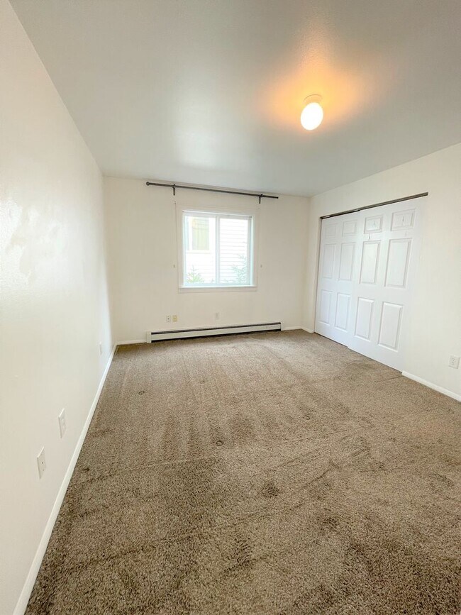 Building Photo - 3440 Harlequin Ct
